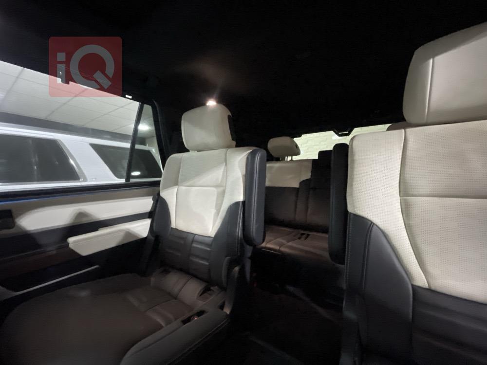 تويوتا سيكويا